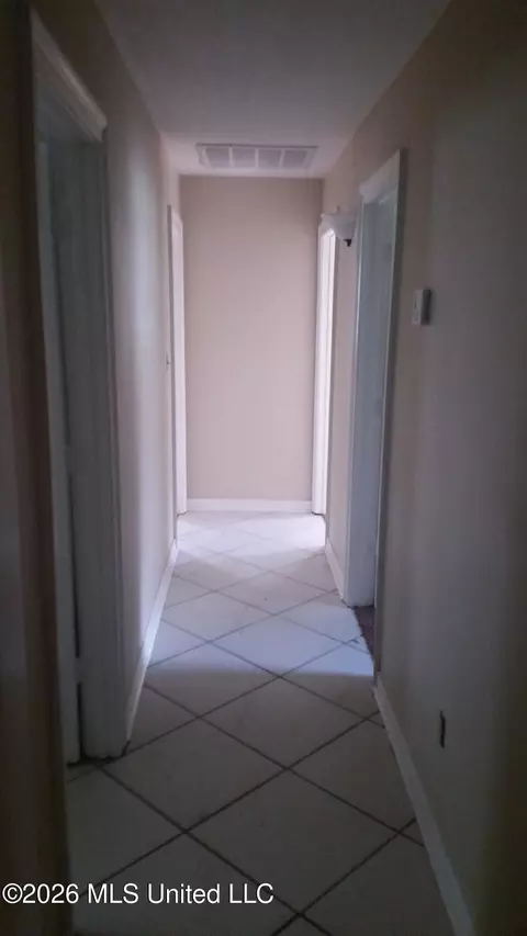 1757 Southhaven Cir, Jackson, MS 39212 photo 9