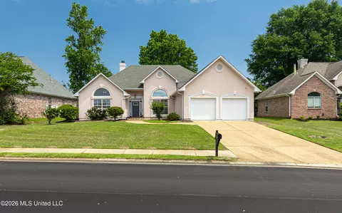 607 Castlewoods Blvd, Brandon, MS 39047