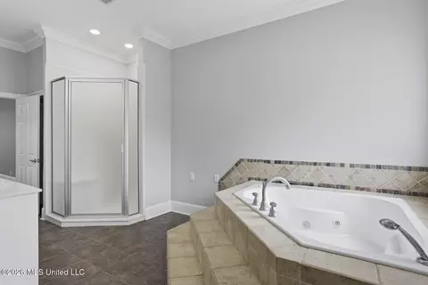 Bath - 559 White Oak Rd, Florence, MS 39073 photo 5 of 5