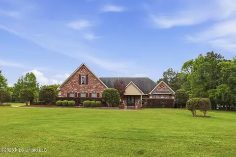 559 White Oak Rd, Florence, MS 39073