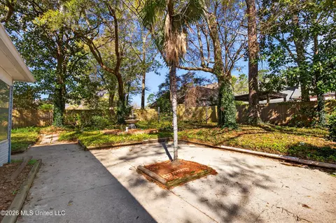 Exterior - 88386 E Diamondhead Dr, Diamondhead, MS 39525 photo 8 of 12