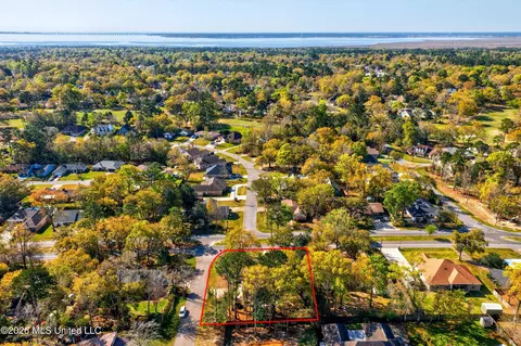 View/Area - 88386 E Diamondhead Dr, Diamondhead, MS 39525 photo 3 of 3