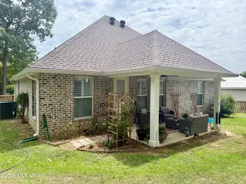 Other - 886 Maili Pl, Diamondhead, MS 39525 photo 3 of 15