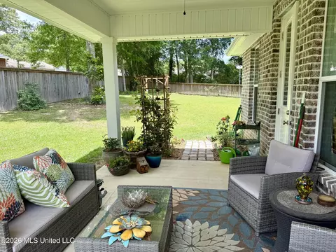 Exterior - 886 Maili Pl, Diamondhead, MS 39525 photo 3 of 3