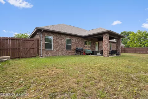 Exterior - 6022 Red Gate Dr, Long Beach, MS 39560 photo 5 of 8