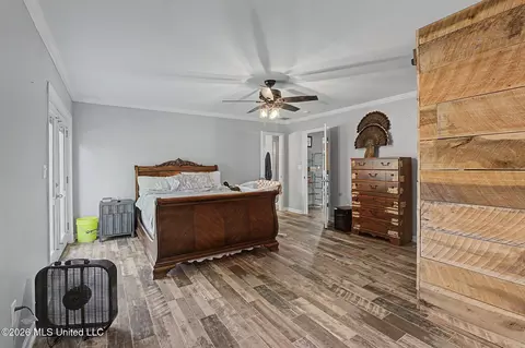 Bedroom - 2125 Swinnea Rd, Nesbit, MS 38651 photo 2 of 5