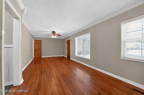 Living - 1639 Lockwood Ave, Jackson, MS 39211 photo 4 of 7