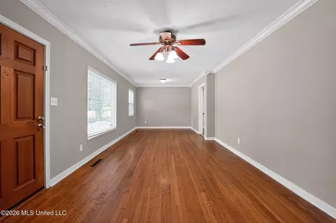 Living - 1639 Lockwood Ave, Jackson, MS 39211 photo 3 of 7