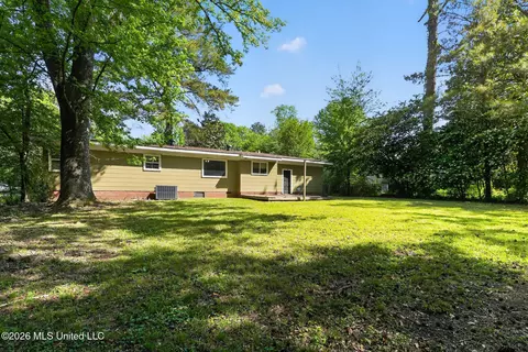 Exterior - 1639 Lockwood Ave, Jackson, MS 39211 photo 6 of 7