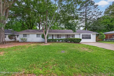 Exterior - 335 Allstate Dr, Jackson, MS 39211 photo 1 of 10