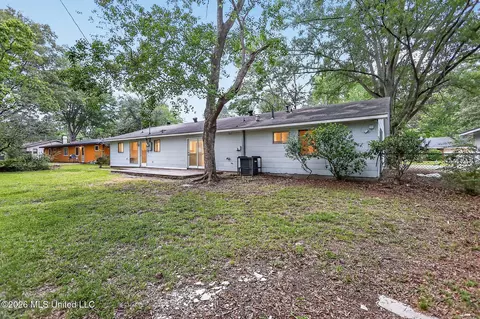 Exterior - 335 Allstate Dr, Jackson, MS 39211 photo 8 of 10