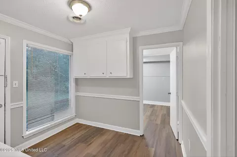 Entry Way - 335 Allstate Dr, Jackson, MS 39211 photo 5 of 5