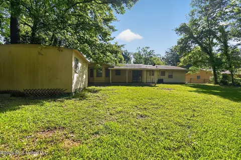 Exterior - 1327 Wooddell Dr, Jackson, MS 39212 photo 3 of 4