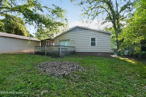 Exterior - 4611 Normandy Dr, Jackson, MS 39206 photo 2 of 3