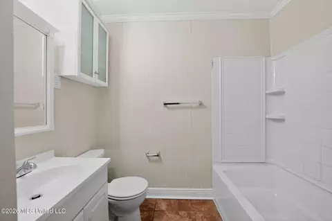 Bath - 4611 Normandy Dr, Jackson, MS 39206 photo 1 of 6