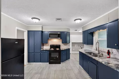 Kitchen - 1623 Wilhurst St, Jackson, MS 39211 photo 1 of 3