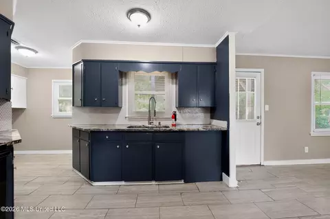 Entry Way - 1623 Wilhurst St, Jackson, MS 39211 photo 2 of 3