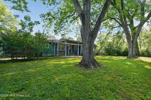 Exterior - 1623 Wilhurst St, Jackson, MS 39211 photo 4 of 6