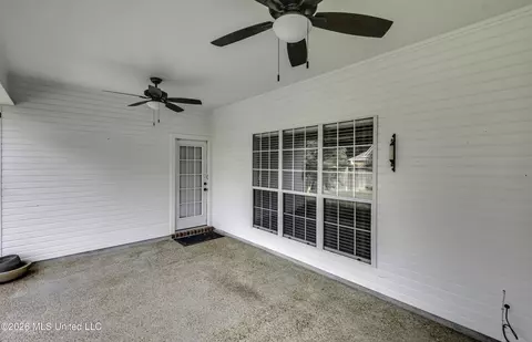 Exterior - 219 Garden Dr, Brandon, MS 39042 photo 6 of 9