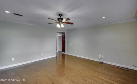 Living - 219 Garden Dr, Brandon, MS 39042 photo 5 of 6