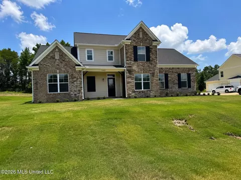 7422 Newbury Dr, Olive Branch, MS 38654