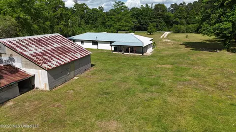 Exterior - 24009 Highway 613, Lucedale, MS 39452 photo 11 of 11