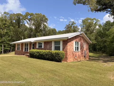 Exterior - 1510 Dulaney Rd, Terry, MS 39170 photo 2 of 10