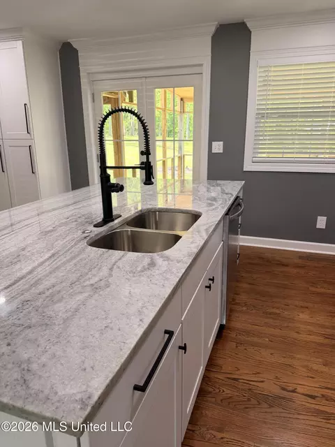 Kitchen - 1510 Dulaney Rd, Terry, MS 39170 photo 3 of 7