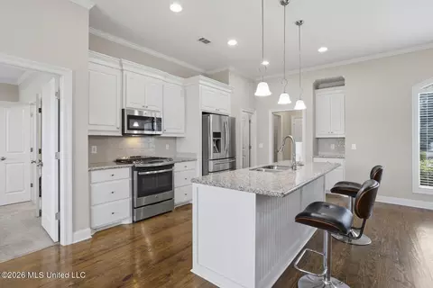 Kitchen - 223 Falls Xing, Madison, MS 39110 photo 1 of 3