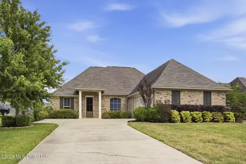 223 Falls Xing, Madison, MS 39110