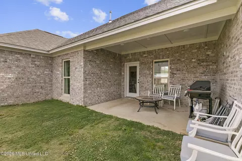 Exterior - 425 Baleigh Way, Canton, MS 39046 photo 5 of 9