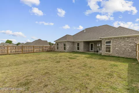 Exterior - 425 Baleigh Way, Canton, MS 39046 photo 7 of 9