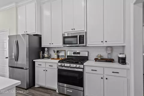 Kitchen - 425 Baleigh Way, Canton, MS 39046 photo 1 of 1