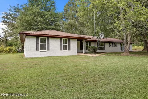 Exterior - 3125 Beasley Rd, Wesson, MS 39191 photo 2 of 8