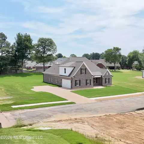 5686 Shiloh Ln, Southaven, MS 38672
