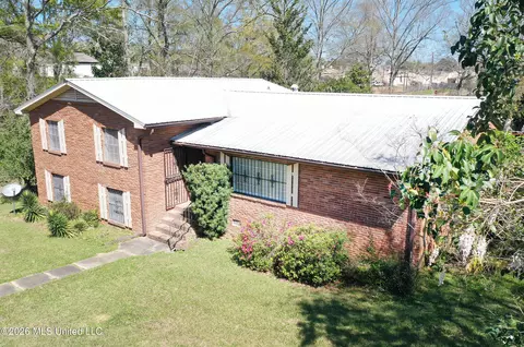 Other - 201 Sinclair St, Mccomb, MS 39648 photo 5 of 6