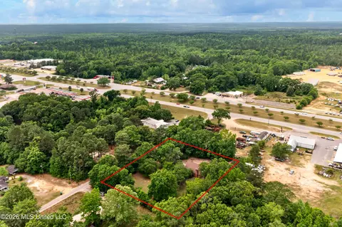 View/Area - 303 Varnado Ave, Wiggins, MS 39577 photo 3 of 3