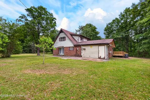 Exterior - 303 Varnado Ave, Wiggins, MS 39577 photo 9 of 10