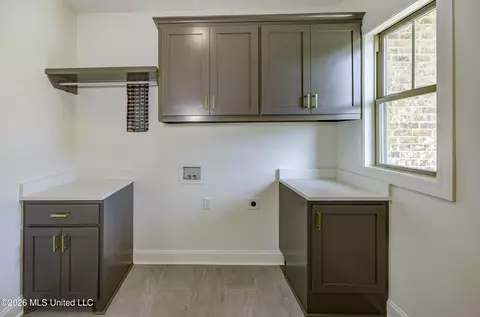 Other - 104 Plainview Dr, Vicksburg, MS 39180 photo 3 of 9