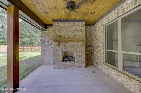 Other - 104 Plainview Dr, Vicksburg, MS 39180 photo 7 of 9