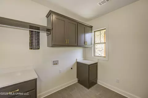 Other - 104 Plainview Dr, Vicksburg, MS 39180 photo 4 of 9