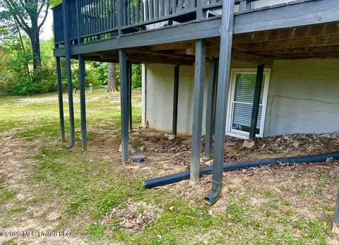 Exterior - 1161 S Thunderbird Dr, Hernando, MS 38632 photo 8 of 11