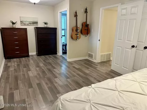Bedroom - 1161 S Thunderbird Dr, Hernando, MS 38632 photo 3 of 4