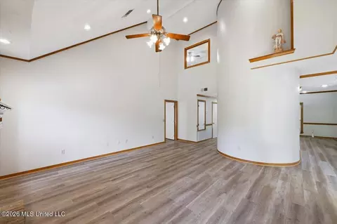 Living - 361 Springhill Dr, Terry, MS 39170 photo 3 of 5