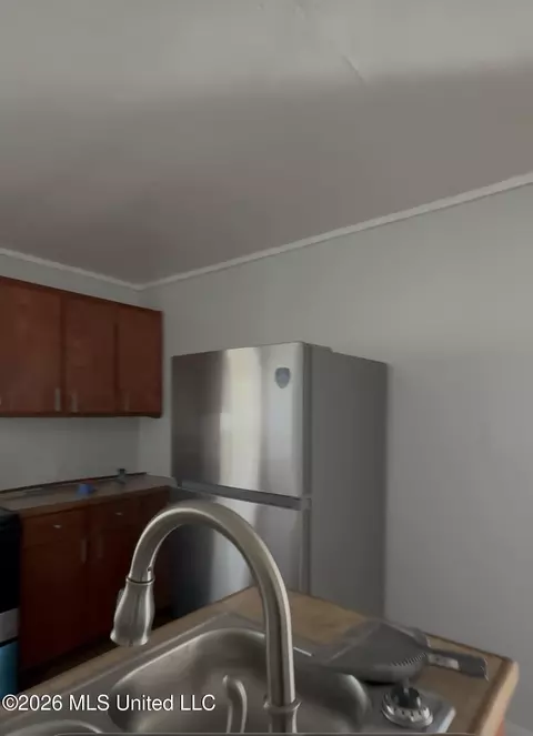 Kitchen - 1727 Dixie Dr, Jackson, MS 39209 photo 1 of 1