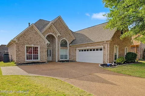 3473 Enclave Dr, Southaven, MS 38672