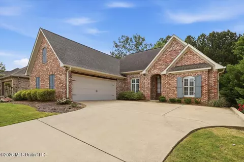 320 Oakville Cir, Brandon, MS 39047
