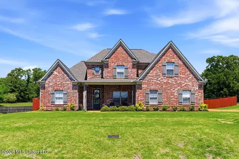 1544 Wilkerson Dr, Southaven, MS 38672