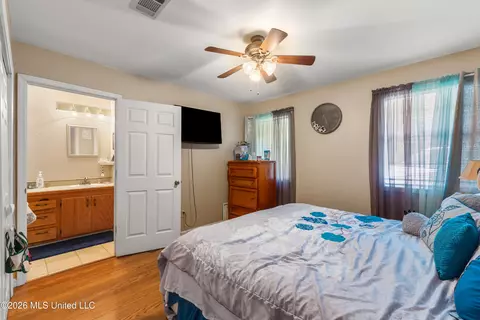 Bedroom - 59 Thomas Ln, Columbia, MS 39429 photo 3 of 4