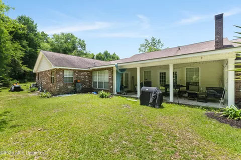 Exterior - 59 Thomas Ln, Columbia, MS 39429 photo 2 of 2